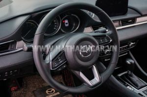 Xe Mazda 6 Premium 2.0 AT 2021