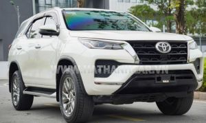 Xe Toyota Fortuner 2.7V 4x2 AT 2021