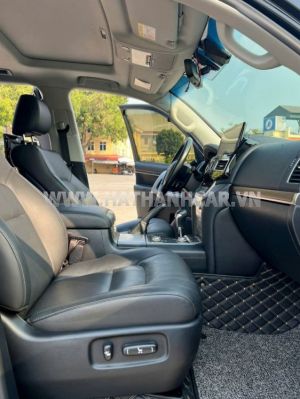 Xe Toyota Land Cruiser 4.6 V8 2019