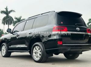 Xe Toyota Land Cruiser 4.6 V8 2019