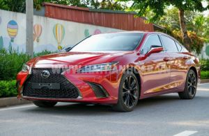 Xe Lexus ES 250 F Sport 2023