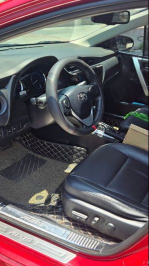 Xe Toyota Corolla altis 1.8G AT 2020