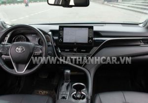 Xe Toyota Camry 2.0Q 2023
