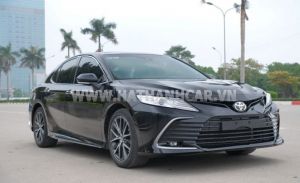Xe Toyota Camry 2.0Q 2023