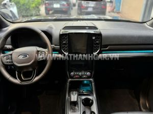 Xe Ford Everest Titanium Plus 2.0L 4x4 AT 2024