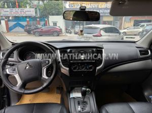 Xe Mitsubishi Triton 4x2 AT 2019