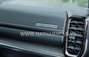 Xe Ford Everest Platinum 2.0L 4x4 AT 2024