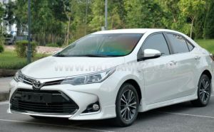 Xe Toyota Corolla altis 1.8E AT 2020