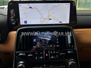 Xe Lexus LX 600 Urban 2024