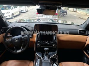 Xe Lexus LX 600 Urban 2024