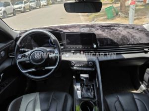 Xe Hyundai Elantra 1.6 AT Đặc biệt 2022